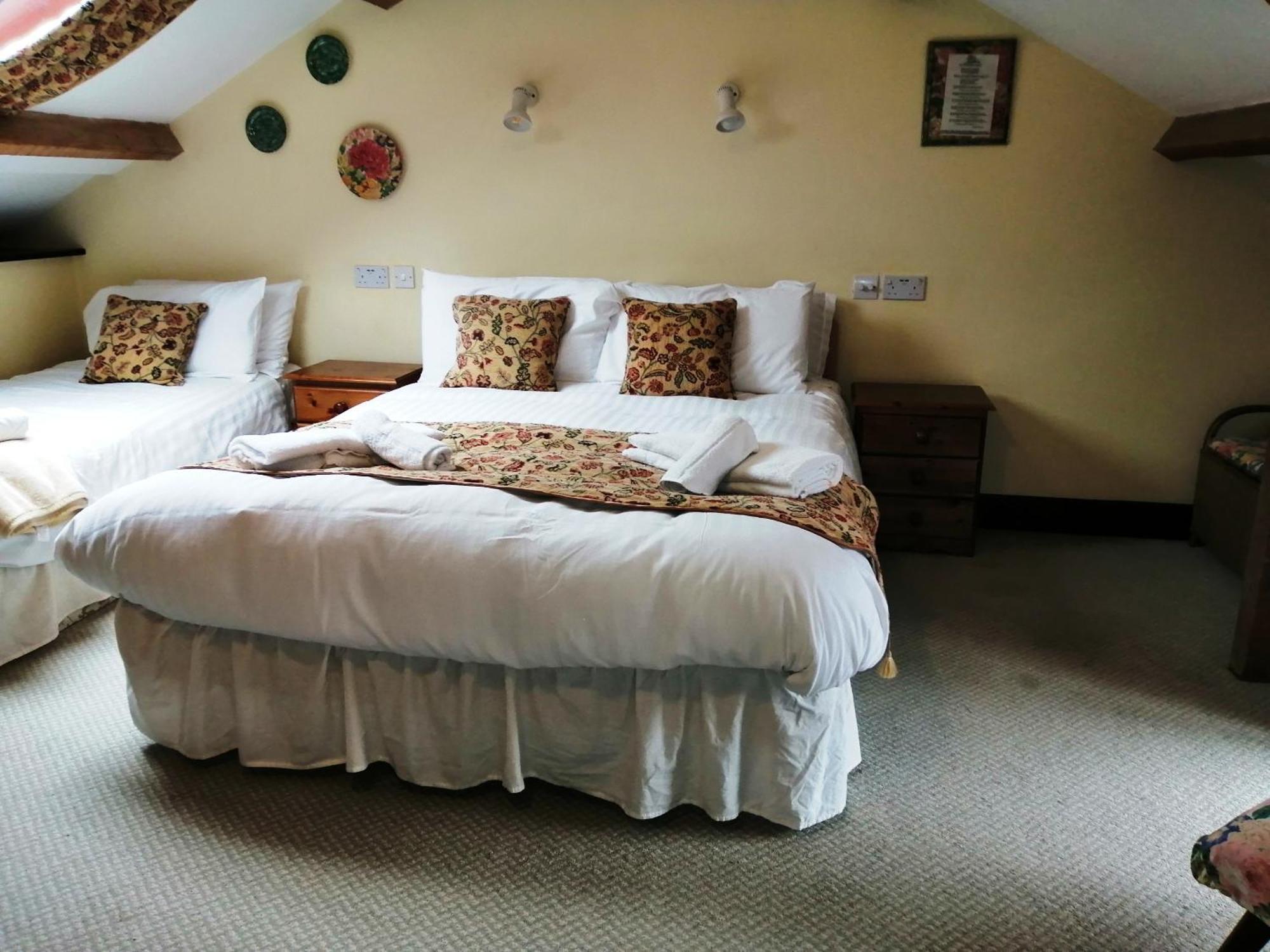 The Old Stables Self Catering Villa ซอลส์บรี ภายนอก รูปภาพ