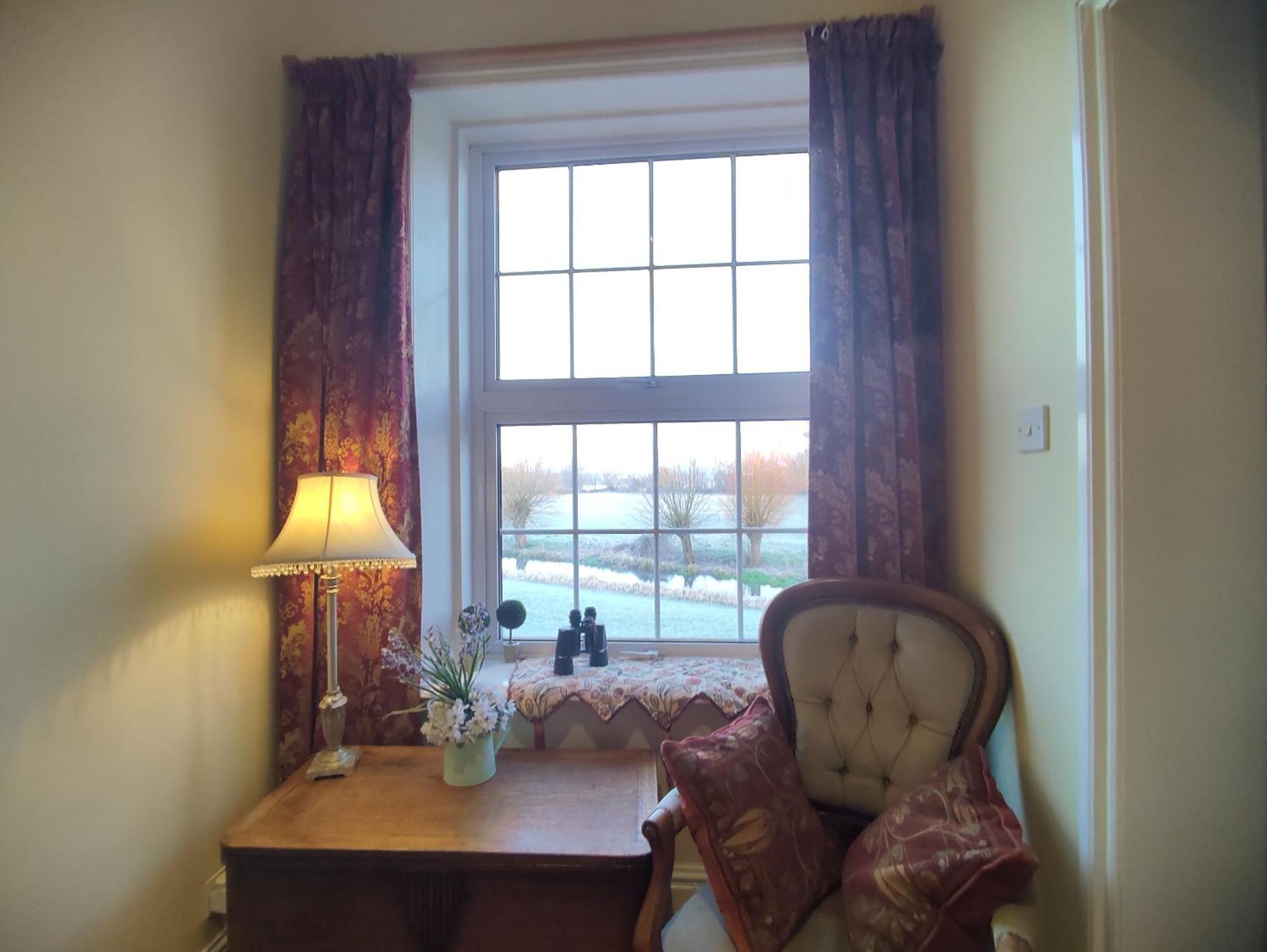 The Old Stables Self Catering Villa ซอลส์บรี ห้อง รูปภาพ