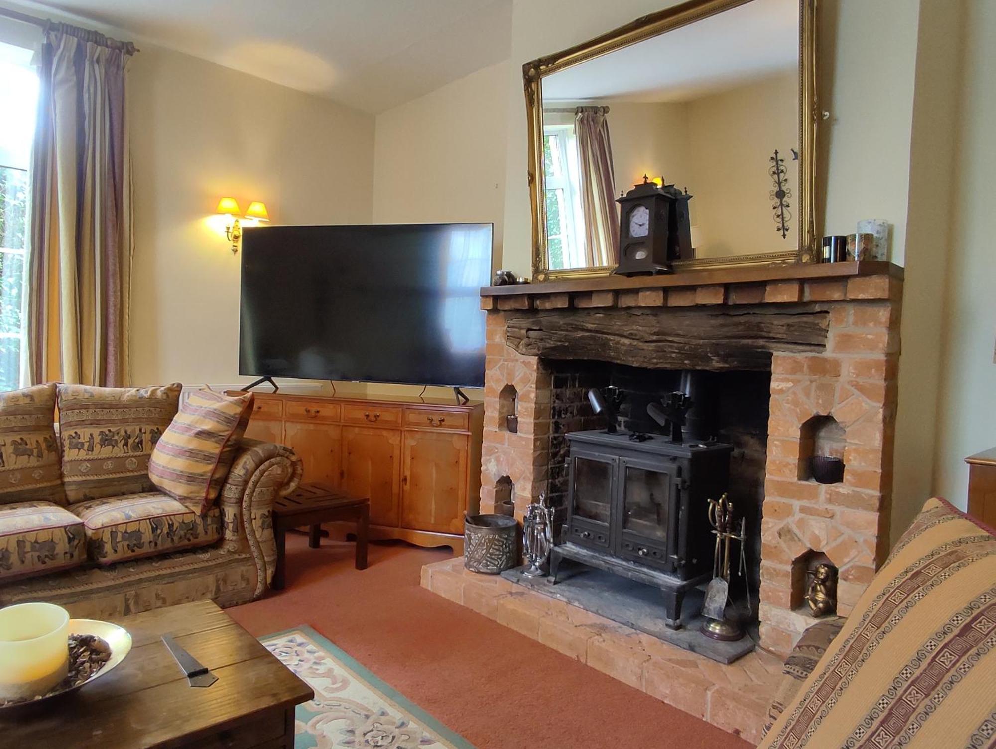 The Old Stables Self Catering Villa ซอลส์บรี ห้อง รูปภาพ