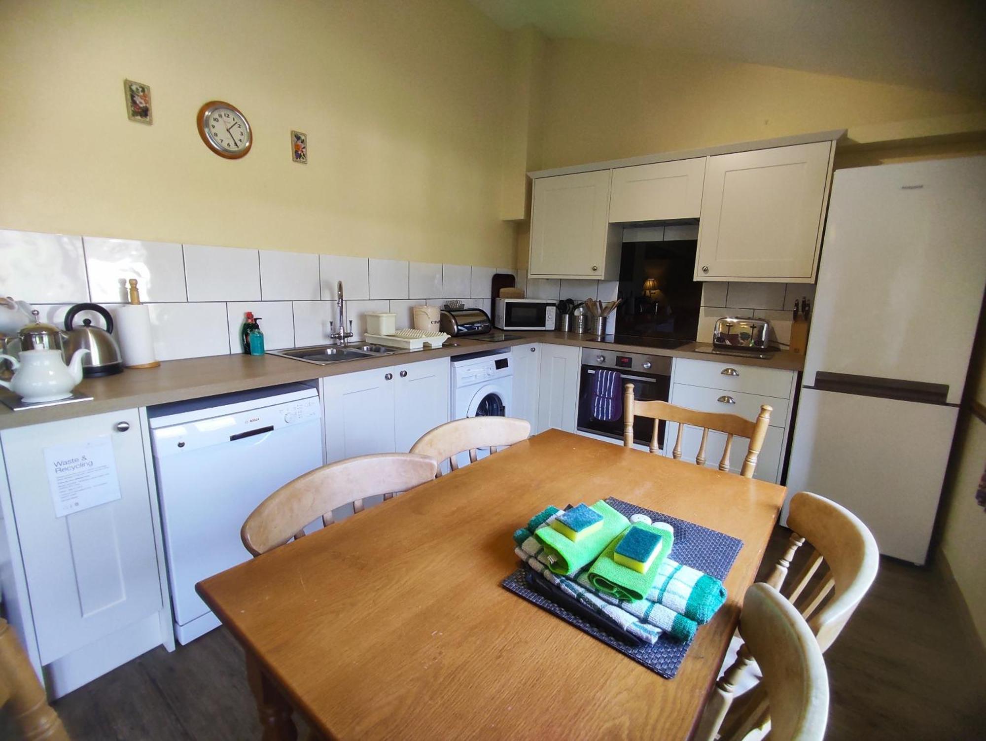 The Old Stables Self Catering Villa ซอลส์บรี ภายนอก รูปภาพ