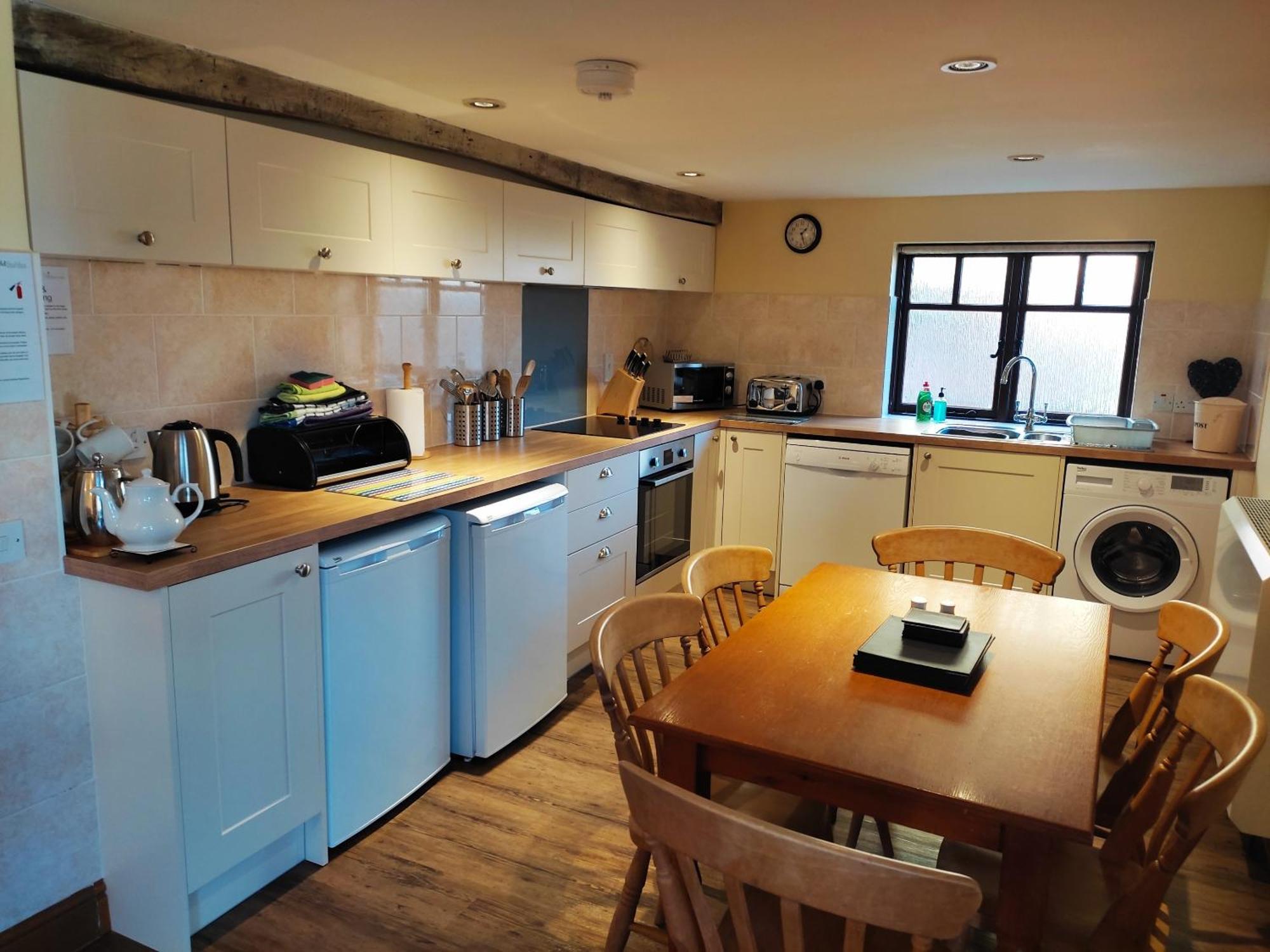 The Old Stables Self Catering Villa ซอลส์บรี ภายนอก รูปภาพ